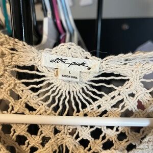 Women’s L Crochet sleeveless beige top by Ultra Pink